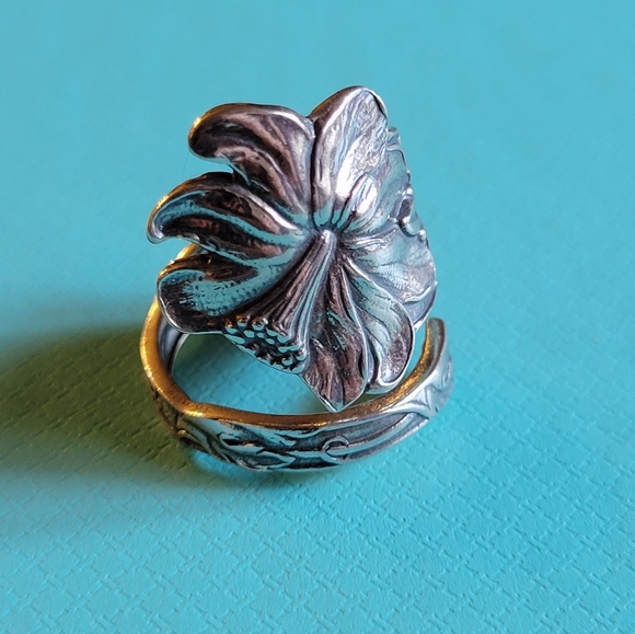 Antique Vintage Sterling Silver Daffodil Spoon Ring - Picture 3 of 14